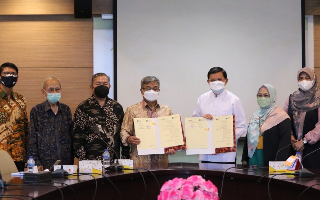 University Al-Azhar Indonesia and YARSI University Establish Collaboration by Signing MoU